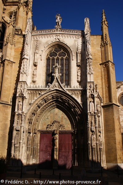 Abbaye Royale Saint-Michel de Bois-Aubry, XIIe, XVe siècle 