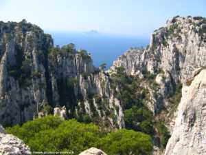 br�che de Castelvieil et ile Riou