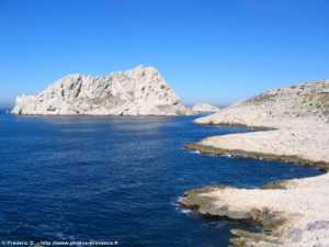 ile Maire au large des Goudes et de Callelongue