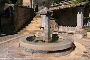 fontaine de Mison
