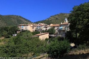 Saint-Jacques, village des Alpes-de-Haute-Provence