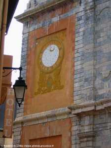 cadran solaire de la coll&eacute;giale de Brian&ccedil;on