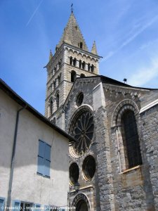 cathédrale notre-dame du réal d'embrun