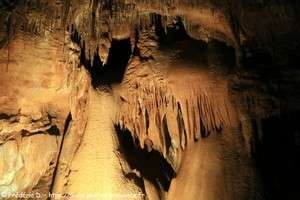 grotte de baume obscure