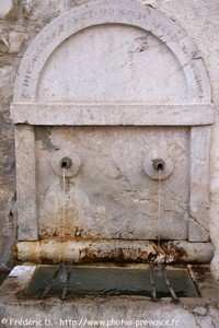 fontaine de Cuébris