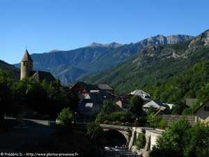 le village d'Entraunes