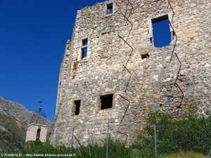 ruine du ch�teau de basses gr�oli�res