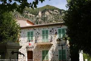 la mairie de Massoins