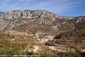 la roque-en-provence et la vallée de l'Estéron