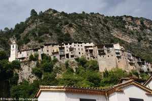 le haut village m�di�val de Tou�t-sur-Var