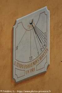 cadran solaire de Tourrettes-sur-Loup