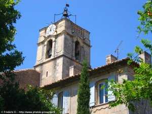 église sainte-croix de maussane-les-alpilles