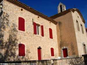 le gite et l'�glise de saint-antonin