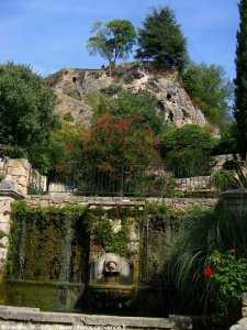 les chutes du R�al, dans le plus vieux quartier de Barjols