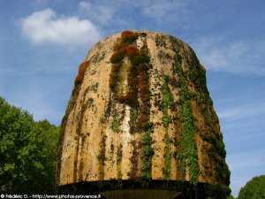 fontaine raynouard