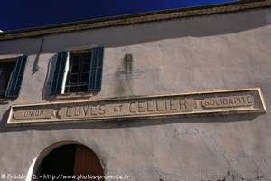 ancienne coopérative vinicole de Camps-la-Source