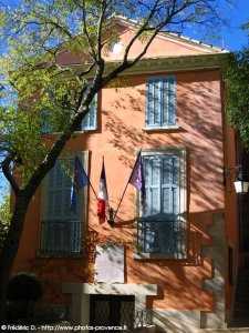la mairie de camps-la-source