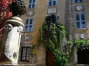 la fontaine des 4 saisons de Méounes