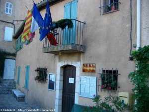 la mairie de moissac-bellevue