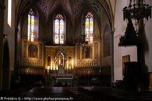 l'église Saint-Pierre-Saint-Paul de Roquebrune-sur-Argens