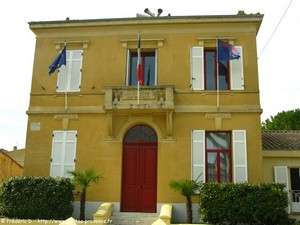 la mairie d'évenos