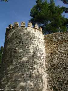 rempart de Sillans-la-Cascade