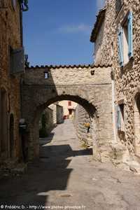 ancienne entrée de Trigance