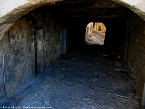 passage vout� de bonnieux