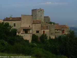 village de Caseneuve