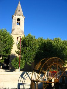 église de cheval-blanc