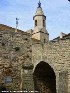 église saint-romain de crillon-le-brave