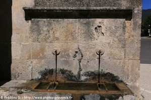 fontaine de fontjoyeuse