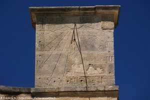 cadran solaire de gigondas