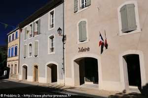 mairie de la Bastide-des-Jourdans
