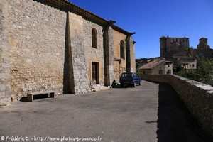 l'église Notre-Dame et Saint-Pierre aux Liens de la Bastide-des-Jourdans
