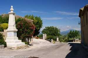 village de lagarde paréol