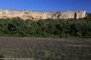 falaise de la Madeleine de Lioux