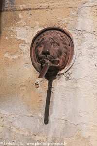 fontaine de la porte Saint-Félix