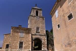 Maubec, village du Luberon