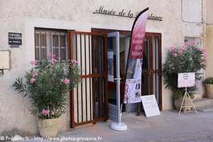 le musée de la résistance de Pernes les Fontaines