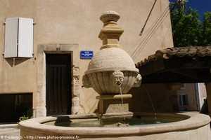 place Yvan Audouard de Sablet