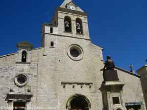 église romane Notre-Dame de la Tour de Sault