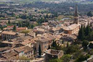 village de saint-sturnin-les-apt