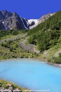 le lac de la Douche et le glacier du Casset