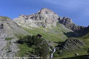 l'Alpe du lauzet et la Roche Colombe