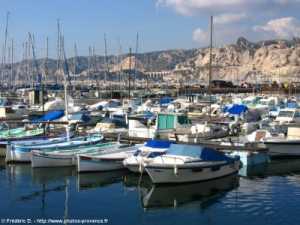 quartier de l'estaque a marseille