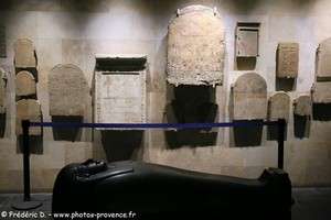 le sarcophage de Paenese et Padiousir