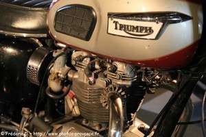moto Triumph