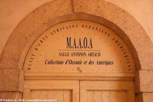 mus�e d'arts africains oc�aniens am�rindiens