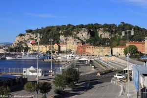 le port de Nice et la colline du château
